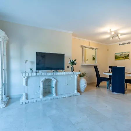 In Bellagio Luxury Complex For Rent Alquiler Vacacional Benalmádena